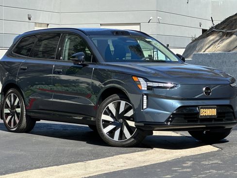 New 2025 Volvo EX90 Plus AWD/4WD image 2