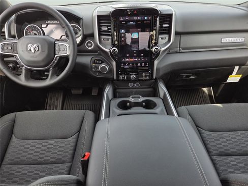 New 2026 RAM 1500 Big Horn AWD/4WD image 11