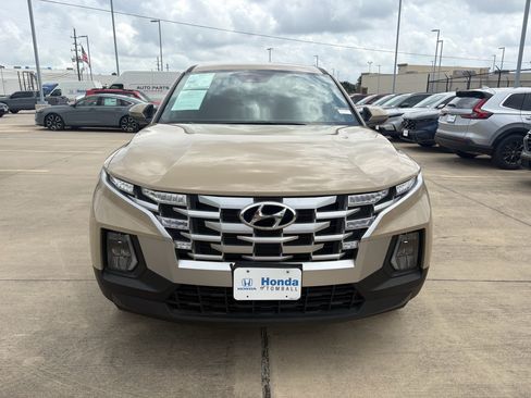 Used 2024 Hyundai Santa Cruz SEL AWD/4WD image 3
