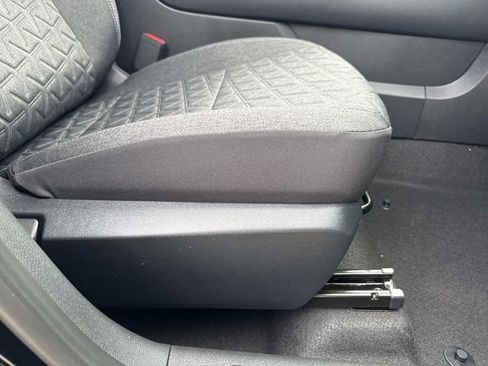 New 2026 Nissan Kicks SV FWD image 14