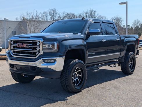 Used 2018 GMC Sierra 1500 SLT image 1