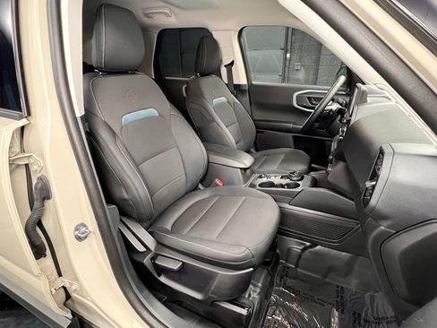 Used 2024 Ford Bronco Sport Badlands image 4