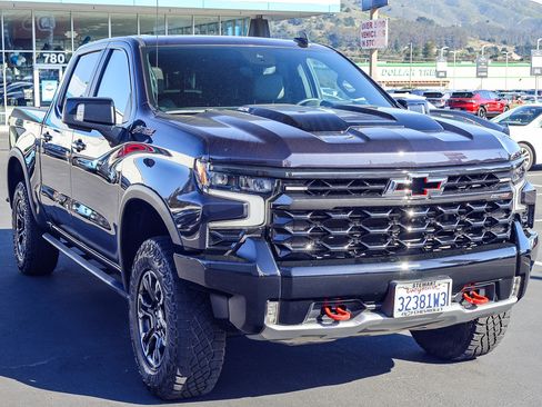 Used 2023 Chevrolet Silverado 1500 ZR2 w/ Technology Package image 20