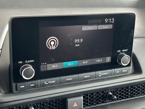 Used 2025 Honda CR-V EX image 18