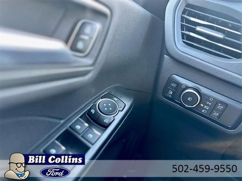 New 2024 Ford Escape SE image 10