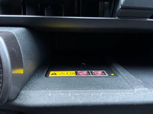 Used 2026 Toyota RAV4 XLE Premium FWD image 27