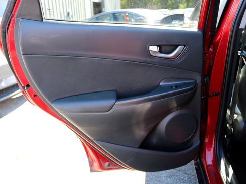 Used 2021 Hyundai Kona Ultimate image 18