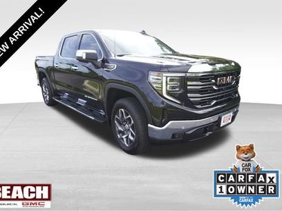 Used 2025 GMC Sierra 1500 SLT w/ SLT Premium Plus Package