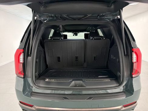 New 2026 GMC Yukon AT4 Ultimate w/ LPO, Floor Liner Package AWD/4WD image 8