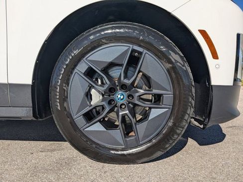 Used 2023 BMW iX xDrive50 image 13
