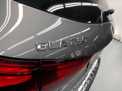 Used 2026 Mercedes-Benz GLA 250 image 16