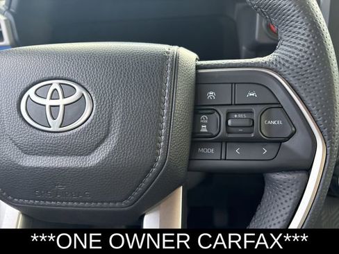 Used 2025 Toyota Tacoma TRD Off-Road AWD/4WD image 16