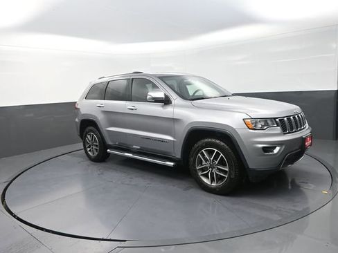 Used 2020 Jeep Grand Cherokee Limited w/ Luxury Group II AWD/4WD image 39