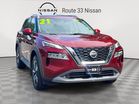 Used 2021 Nissan Rogue SL AWD/4WD image 1