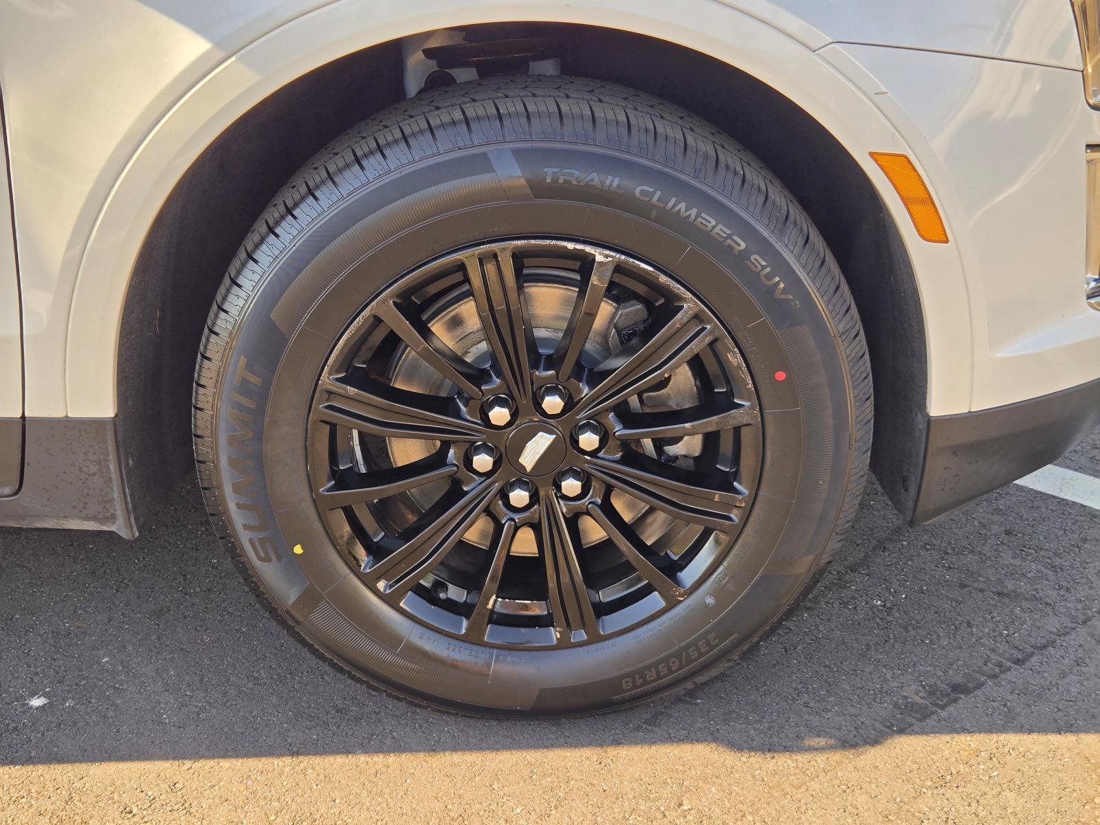 Used 2019 Cadillac XT5 FWD image 11