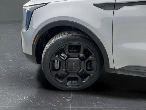 Used 2025 Kia Sorento X-Line EX image 36
