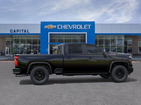 New 2026 Chevrolet Silverado 2500 ZR2 w/ LPO, Dark Essentials Package AWD/4WD image 5