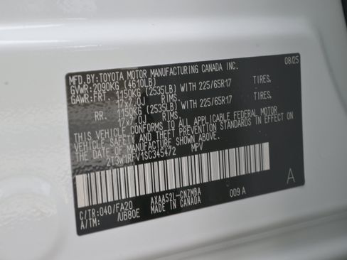 Used 2025 Toyota RAV4 XLE w/ Convenience Package FWD image 35