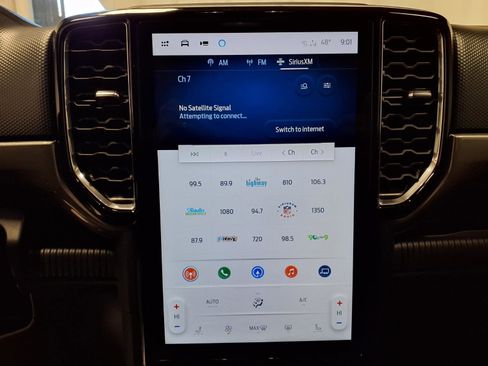 Used 2024 Ford Ranger XLT w/ Equipment Group 301A High image 12