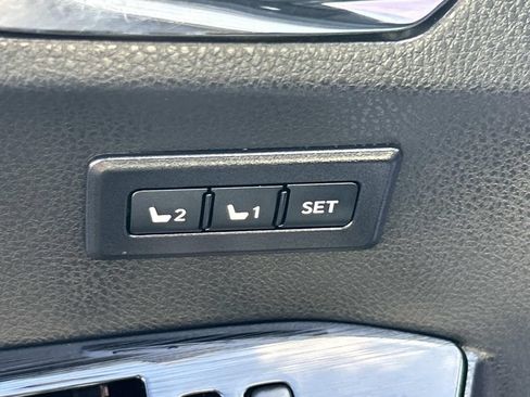 Used 2017 Toyota RAV4 Limited w/ Advanced Technology Package AWD/4WD image 29