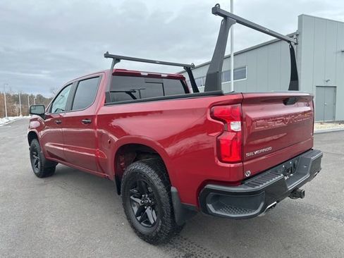 Used 2020 Chevrolet Silverado 1500 LT Trail Boss image 3