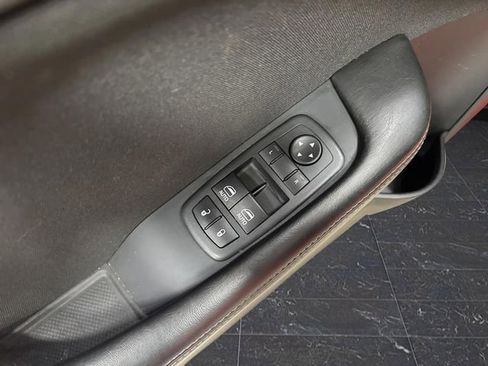 Used 2020 Dodge Challenger R/T Scat Pack w/ Scat Pack Stripe image 31