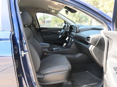 Used 2019 Hyundai Santa Fe SE image 24