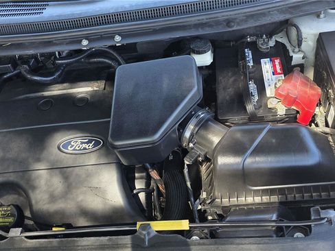 Used 2012 Ford Edge Limited FWD image 23