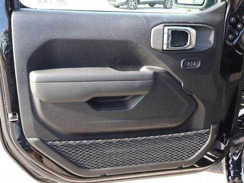 New 2026 Jeep Wrangler Sport AWD/4WD image 9
