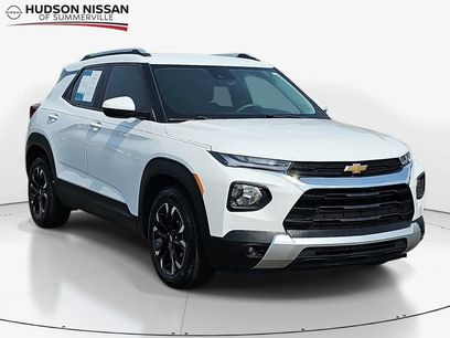 Used 2021 Chevrolet TrailBlazer LT w/ Driver Confidence Package