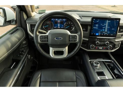 Used 2024 Ford Expedition Max XLT image 20