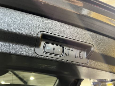 Used 2020 Ford Explorer ST w/ ST Street Pack image 28