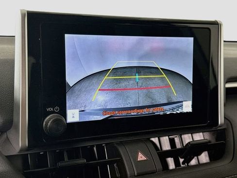 Certified 2024 Toyota RAV4 XLE AWD/4WD image 15