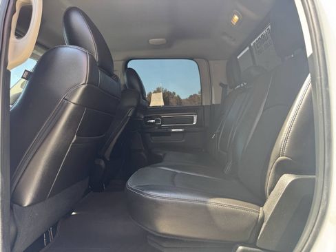 Used 2016 RAM 1500 Laramie AWD/4WD image 28