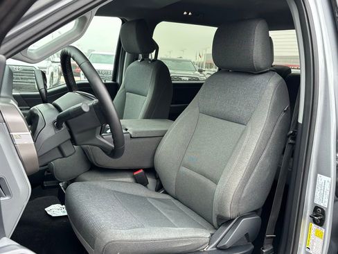 Used 2025 Ford F150 XLT w/ Equipment Group 301A Standard image 7