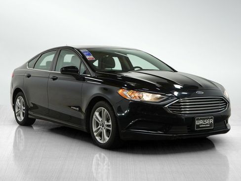 Used 2018 Ford Fusion S image 7