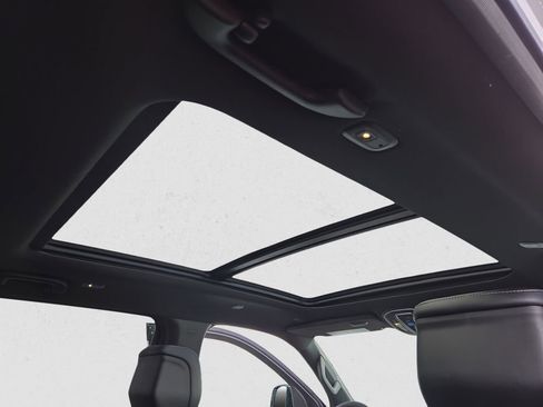 Used 2024 Jeep Wagoneer Series II image 19