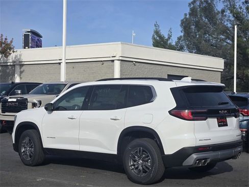 New 2026 GMC Acadia Elevation image 6