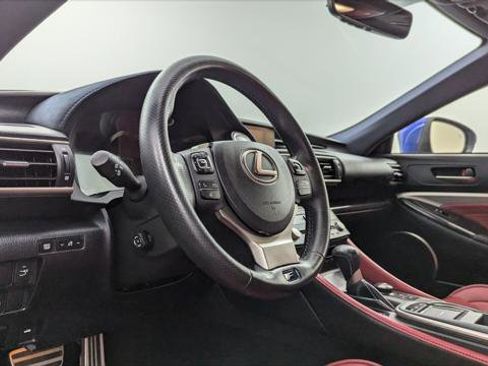 Used 2017 Lexus RC F image 19