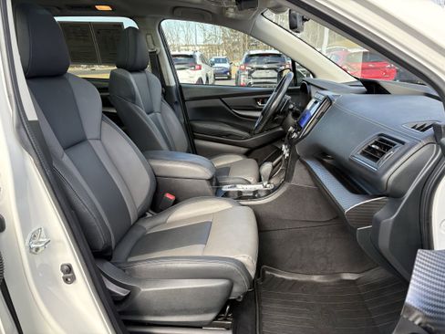 Used 2022 Subaru Ascent Onyx Edition image 31