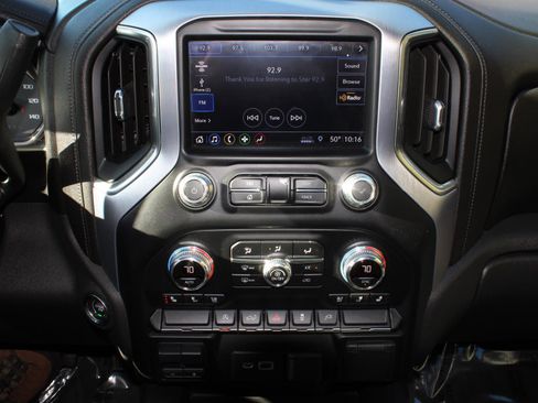 Used 2019 GMC Sierra 1500 SLT w/ SLT Premium Package image 2