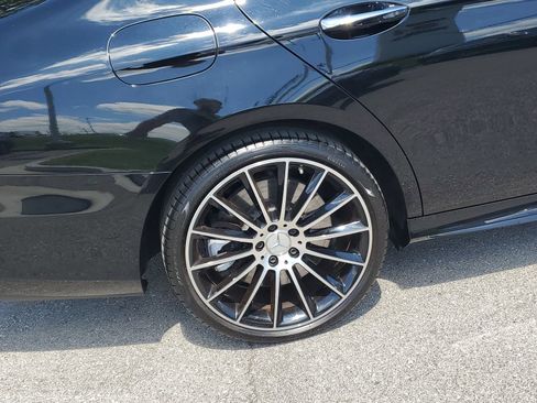Used 2022 Mercedes-Benz E 53 AMG 4MATIC Sedan image 5