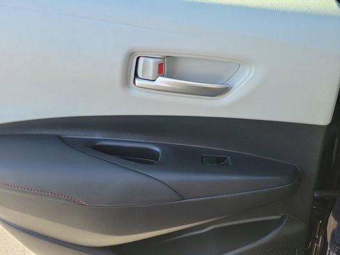 Used 2024 Toyota Corolla SE image 8