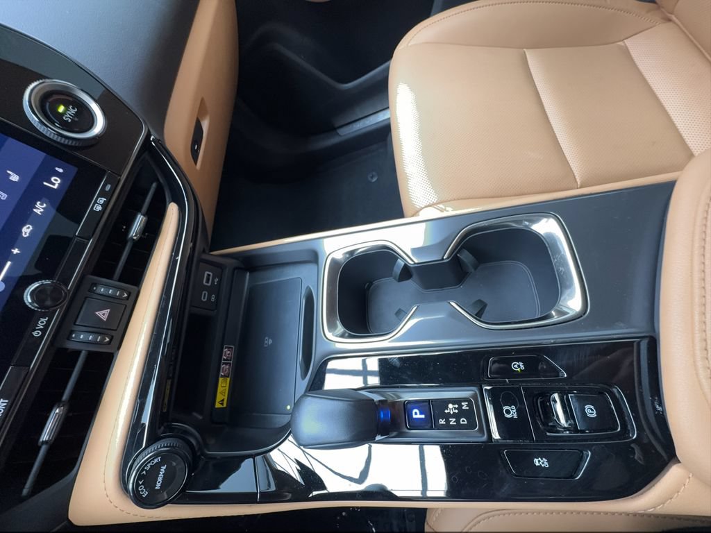 Used 2025 Lexus NX 250 FWD w/ Towing Package (2000 Lbs) image 51