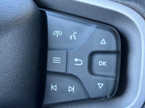 New 2025 Ford Bronco Badlands image 32