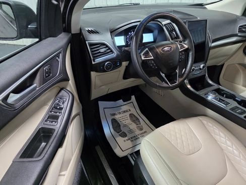 Used 2023 Ford Edge Titanium w/ Cargo Accessory Package AWD/4WD image 6