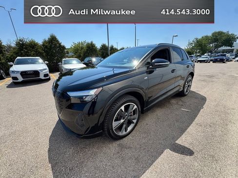 Used 2024 Audi Q4 e-tron Premium Plus AWD/4WD image 7