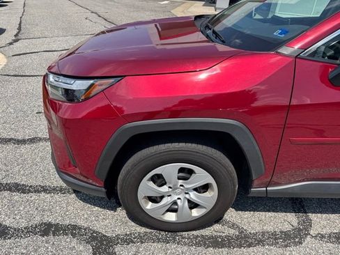 Used 2025 Toyota RAV4 LE AWD/4WD image 3