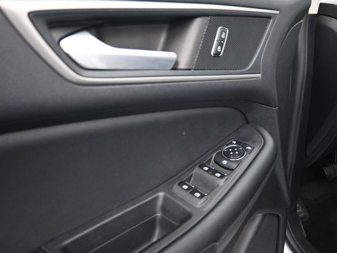 Used 2023 Ford Edge SEL image 75