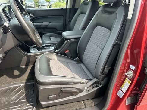 Used 2015 Chevrolet Colorado Z71 AWD/4WD image 29